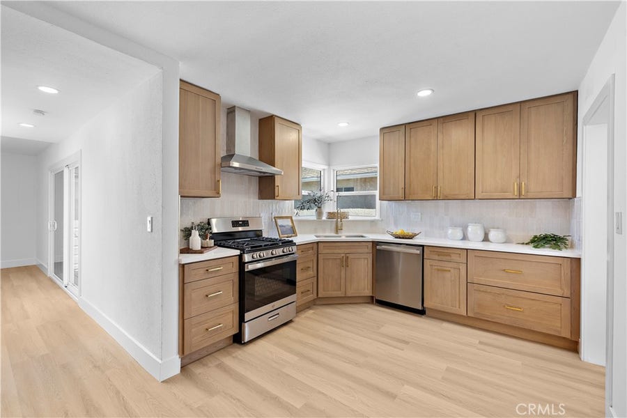 Property photo for 5113 Adenmoor Avenue, Lakewood, CA