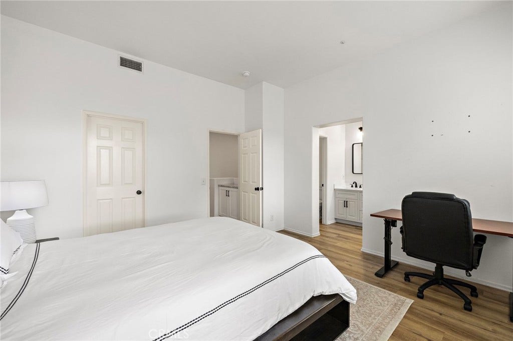 25 Via Vicini, Rancho Santa Margarita, CA 92688 25 Via Vicini, Rancho Santa Margarita, CA 92688