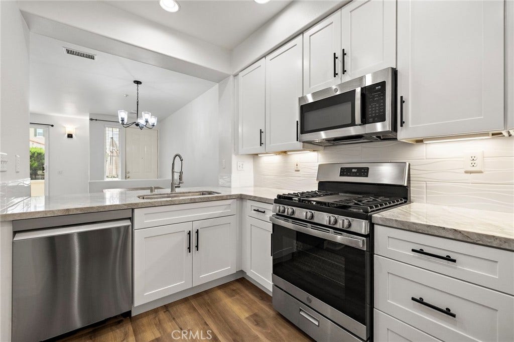 25 Via Vicini, Rancho Santa Margarita, CA 92688 25 Via Vicini, Rancho Santa Margarita, CA 92688