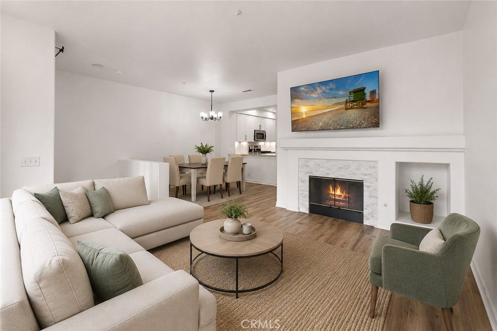 25 Via Vicini, Rancho Santa Margarita, CA 92688 Photo has been virtually staged.