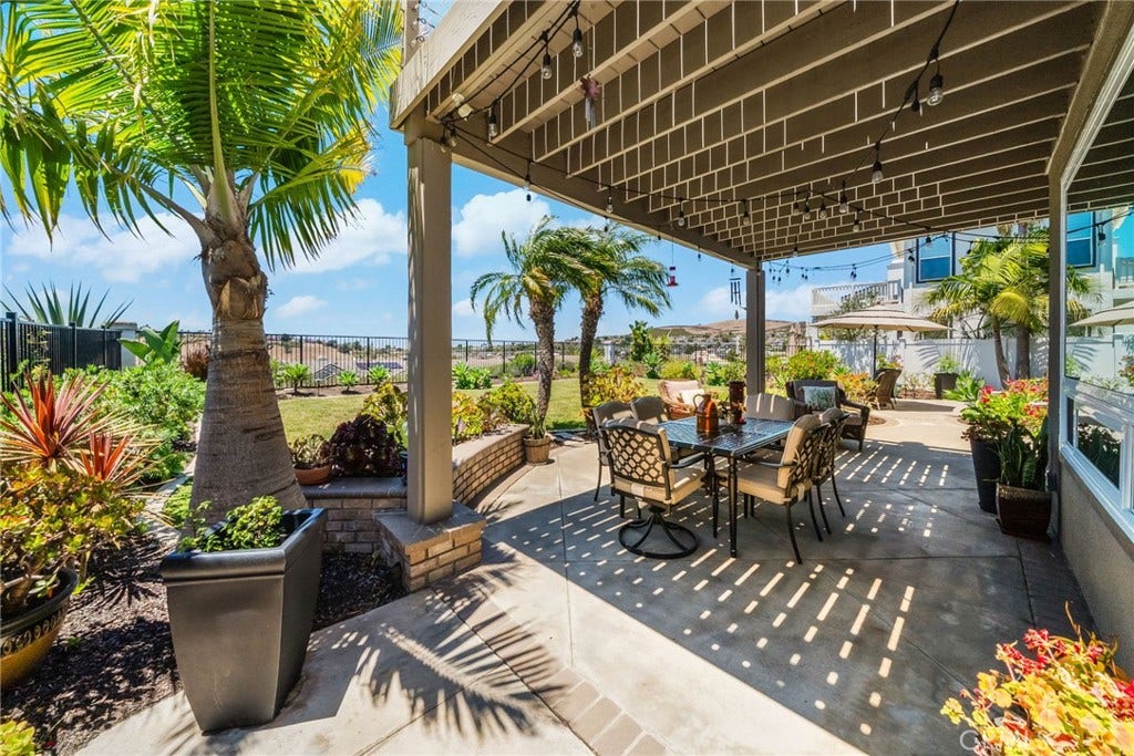 2536 Calle Jade, San Clemente, CA 92673 2536 Calle Jade, San Clemente, CA 92673