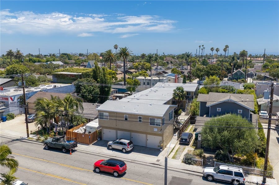 Property photo for 3700 E 4th Street, Long Beach, CA