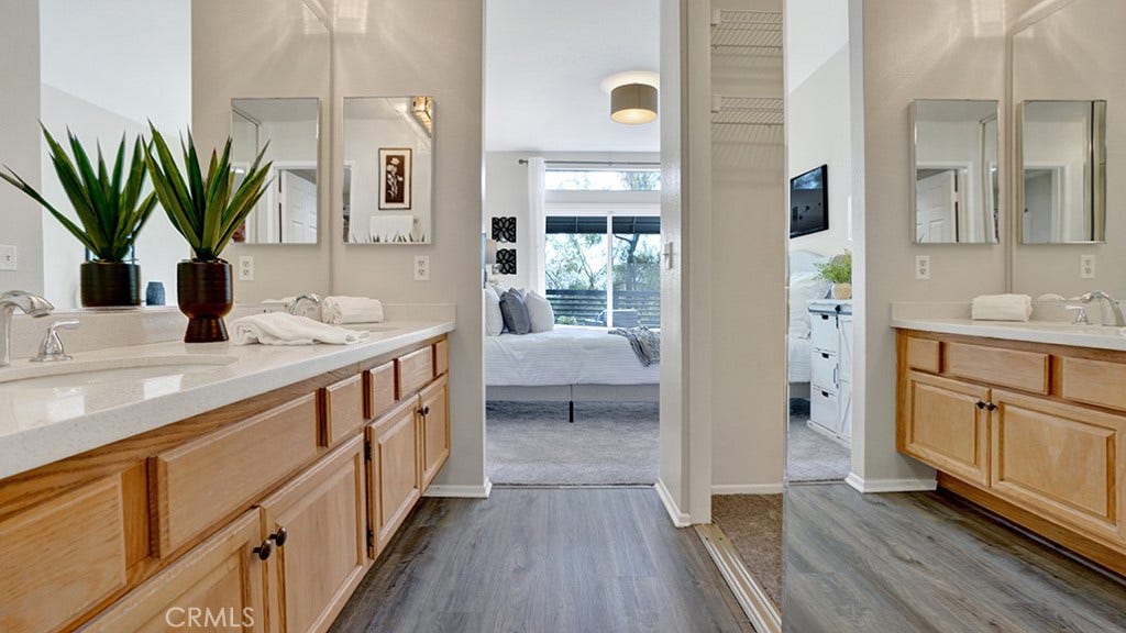 28305 Via Luis, Laguna Niguel, CA 92677 28305 Via Luis, Laguna Niguel, CA 92677