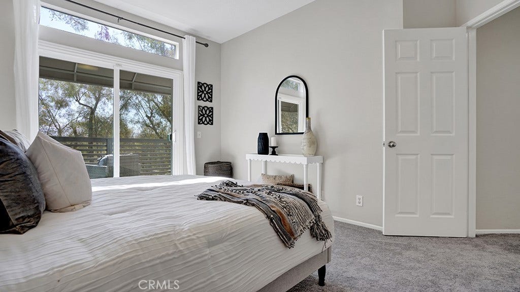 28305 Via Luis, Laguna Niguel, CA 92677 28305 Via Luis, Laguna Niguel, CA 92677