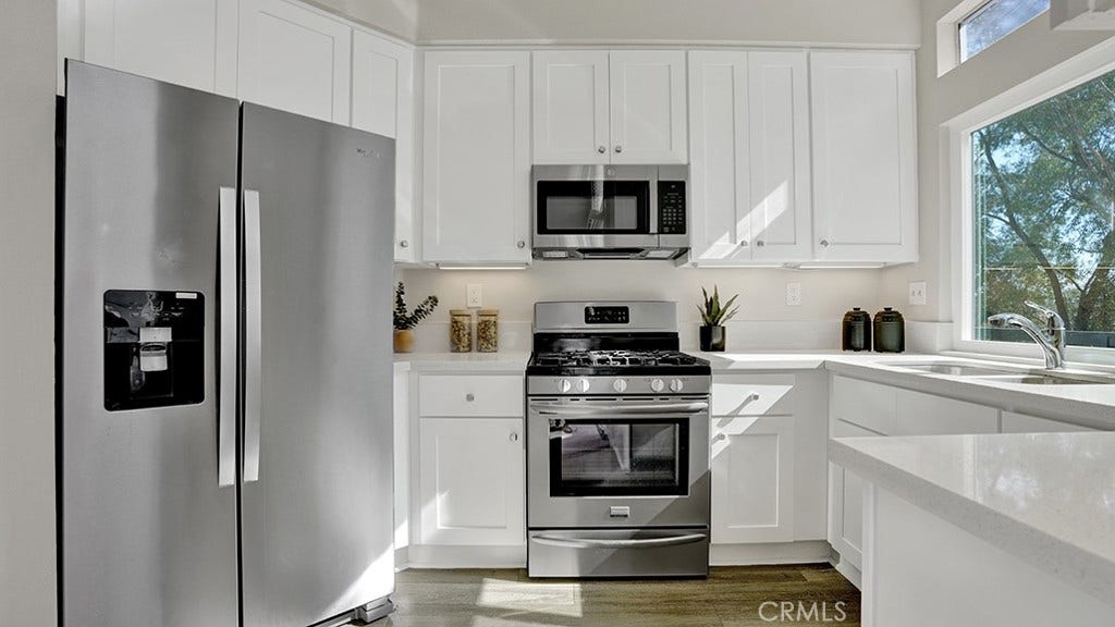 28305 Via Luis, Laguna Niguel, CA 92677 28305 Via Luis, Laguna Niguel, CA 92677