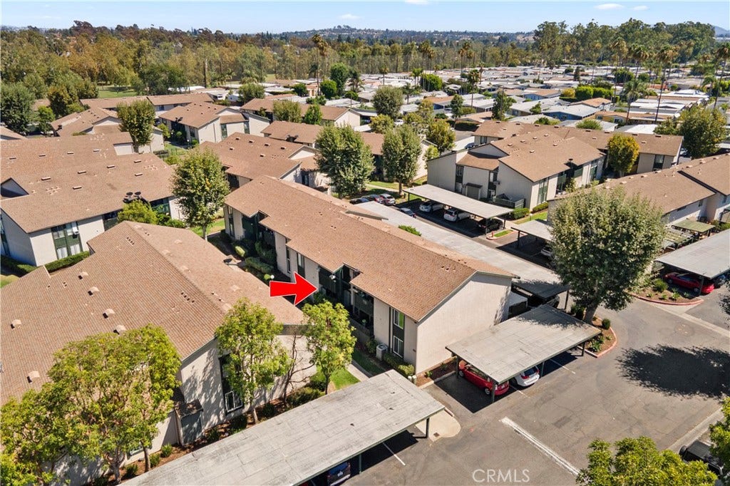 23282 Orange Avenue, #6, Lake Forest, CA 92630 23282 Orange Avenue, #6, Lake Forest, CA 92630