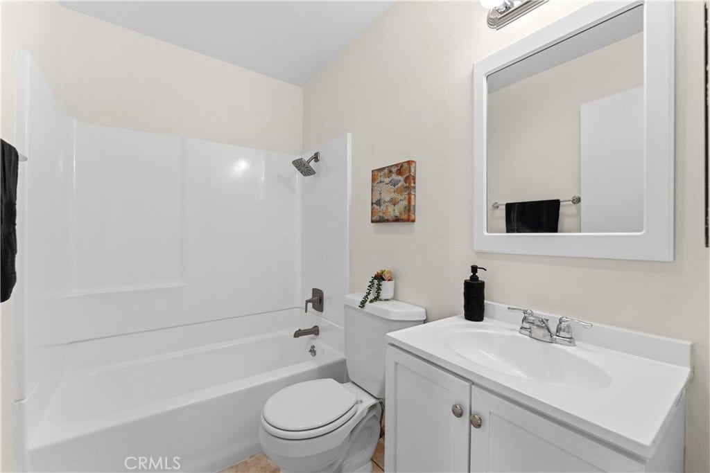 23282 Orange Avenue, #6, Lake Forest, CA 92630 Primary Bath