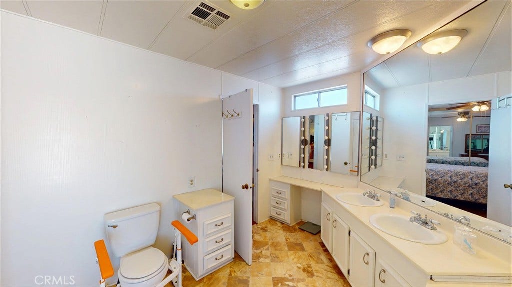 24001 Muirlands Boulevard, #246, Lake Forest, CA 92630 24001 Muirlands Boulevard, #246, Lake Forest, CA 92630