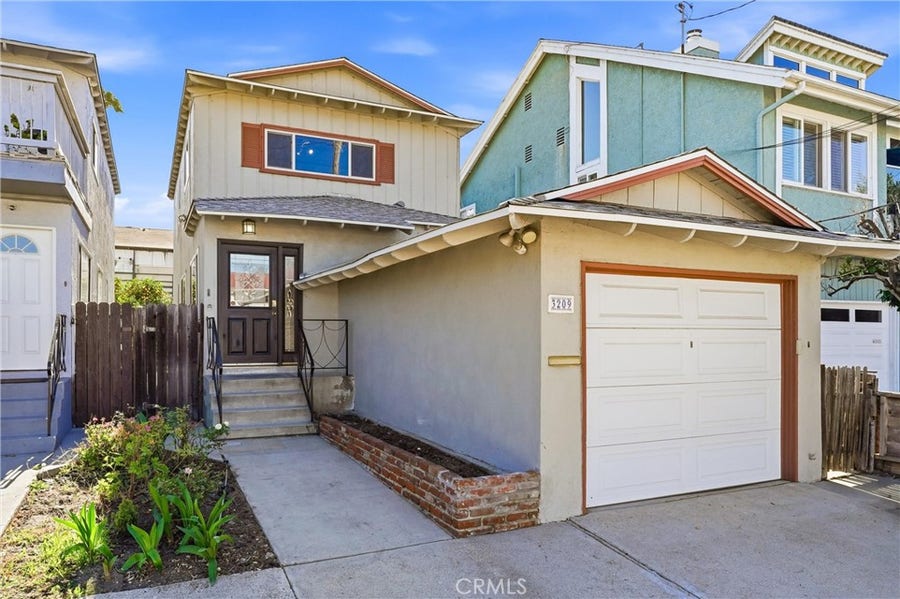 Property photo for 3209 S Pacific Avenue, San Pedro, CA