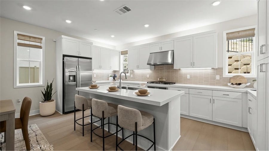 Property photo for 2145 Perdido Lane, Santa Paula, CA