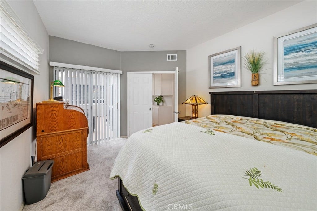 23638 Kingdon Court, #88, Laguna Niguel, CA 92677 2nd Bedroom has patio access.