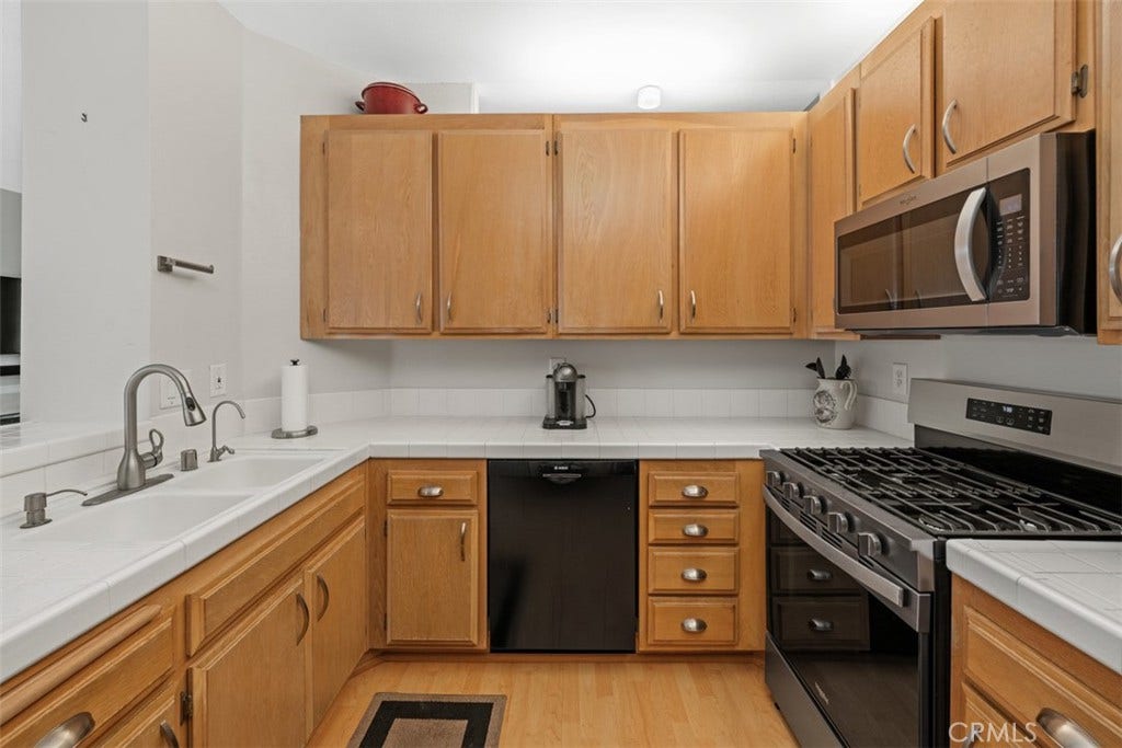 23638 Kingdon Court, #88, Laguna Niguel, CA 92677 23638 Kingdon Court, #88, Laguna Niguel, CA 92677