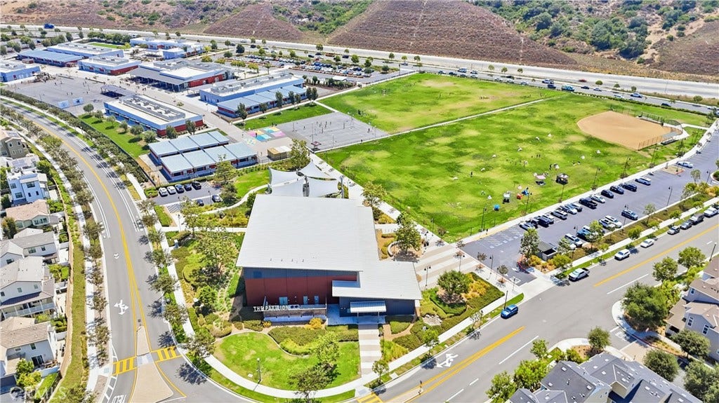 41 Patria, Rancho Mission Viejo, CA 92694 41 Patria, Rancho Mission Viejo, CA 92694