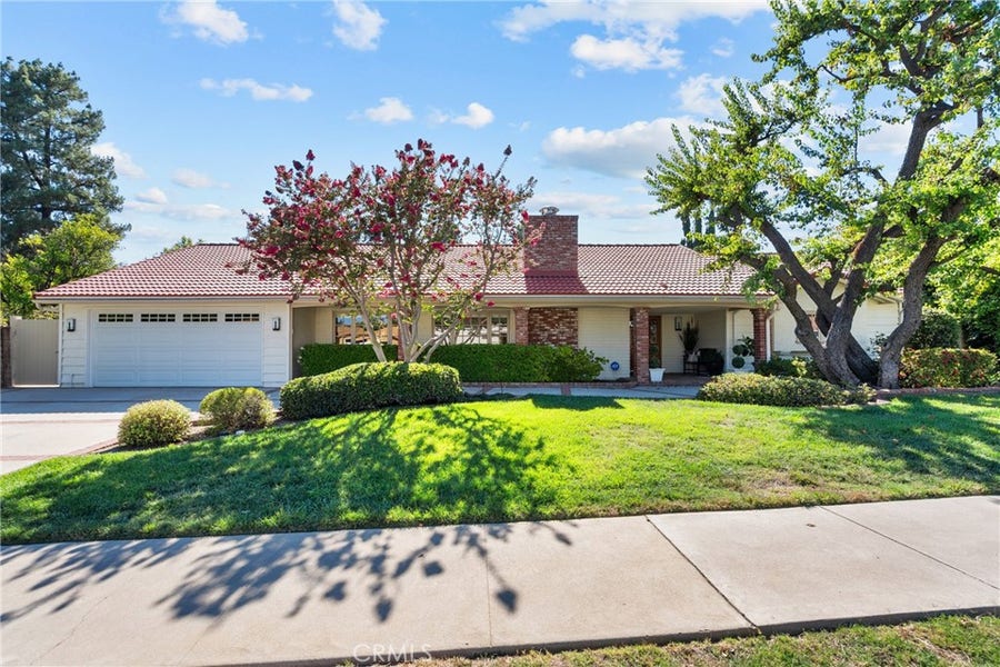 Property photo for 10411 Oso Avenue, Chatsworth, CA