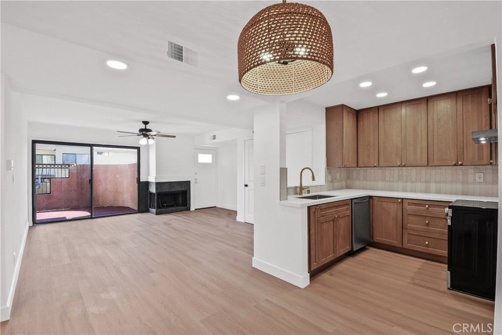 25761 Le Parc, #9, Lake Forest, CA 92630 25761 Le Parc, #9, Lake Forest, CA 92630