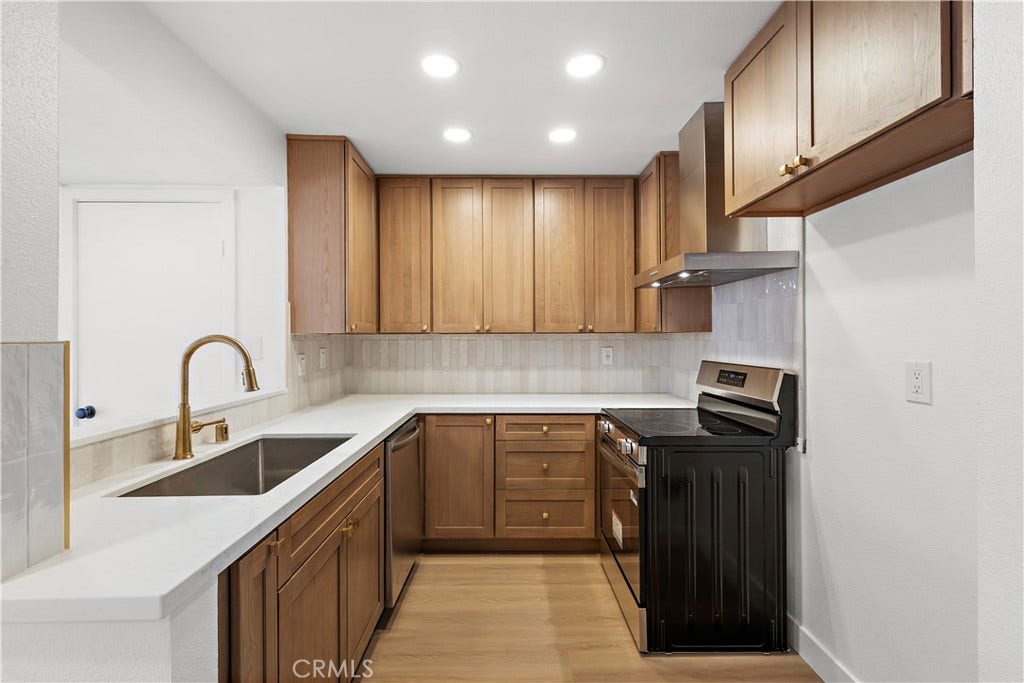 25761 Le Parc, #9, Lake Forest, CA 92630 25761 Le Parc, #9, Lake Forest, CA 92630