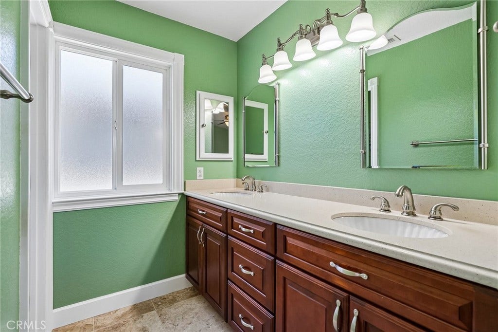 4 El Vaquero, Rancho Santa Margarita, CA 92688 4 El Vaquero, Rancho Santa Margarita, CA 92688