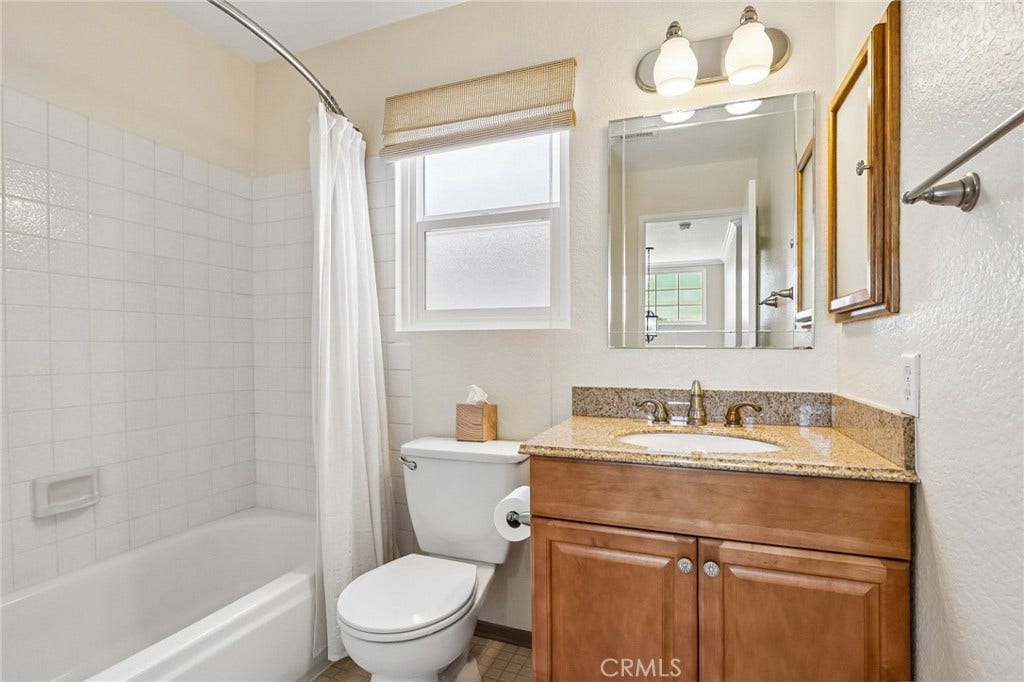 4 El Vaquero, Rancho Santa Margarita, CA 92688 4 El Vaquero, Rancho Santa Margarita, CA 92688