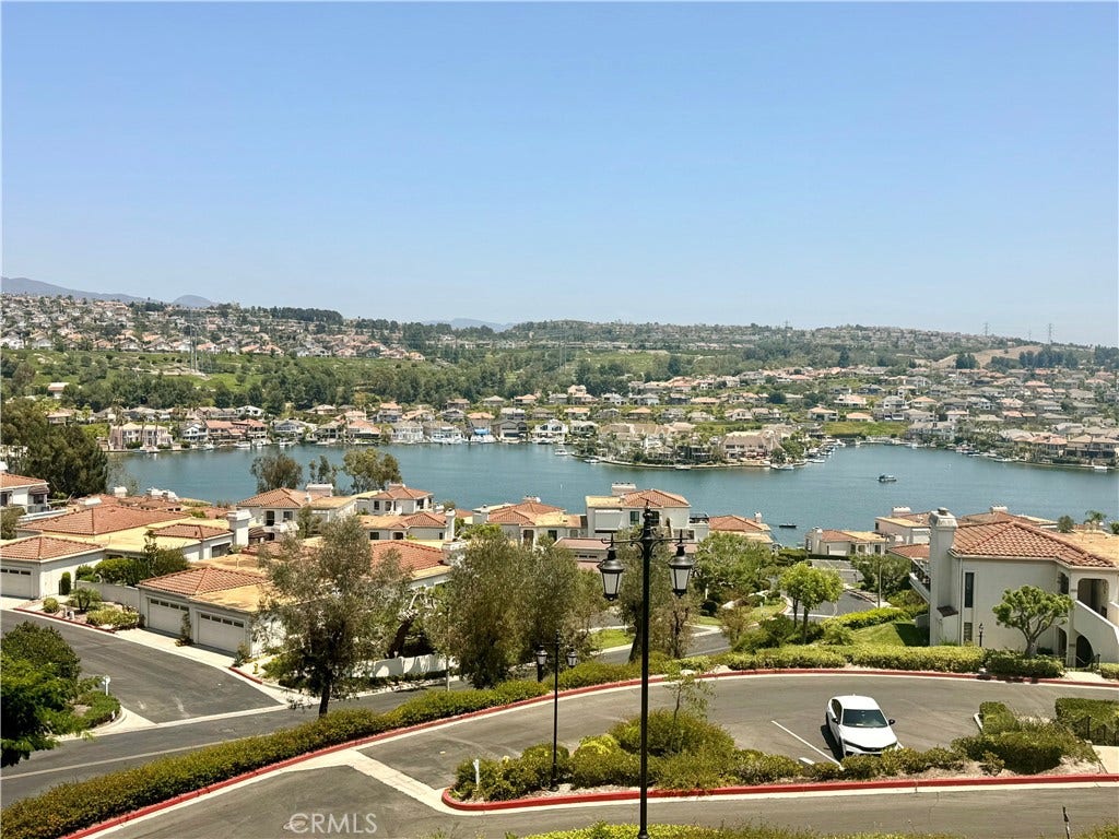 27814 Paguera, #31, Mission Viejo, CA 92692 27814 Paguera, #31, Mission Viejo, CA 92692