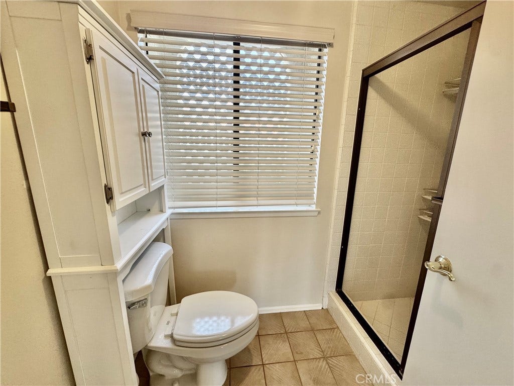 27814 Paguera, #31, Mission Viejo, CA 92692 27814 Paguera, #31, Mission Viejo, CA 92692