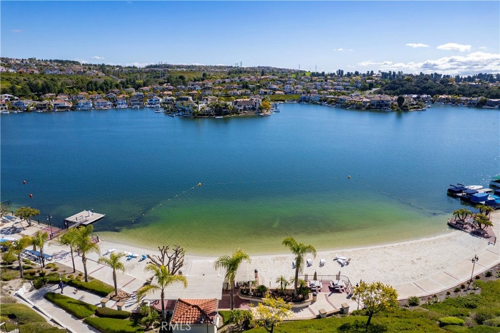 27814 Paguera, #31, Mission Viejo, CA 92692 27814 Paguera, #31, Mission Viejo, CA 92692