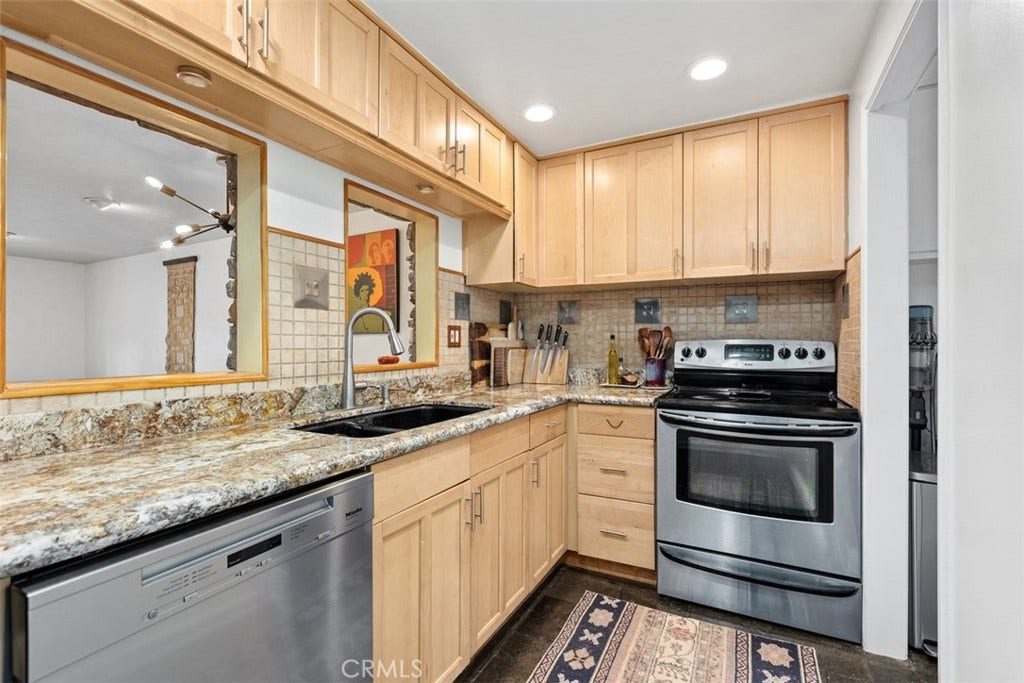 23821 Hillhurst Dr, #4, Laguna Niguel, CA 92677