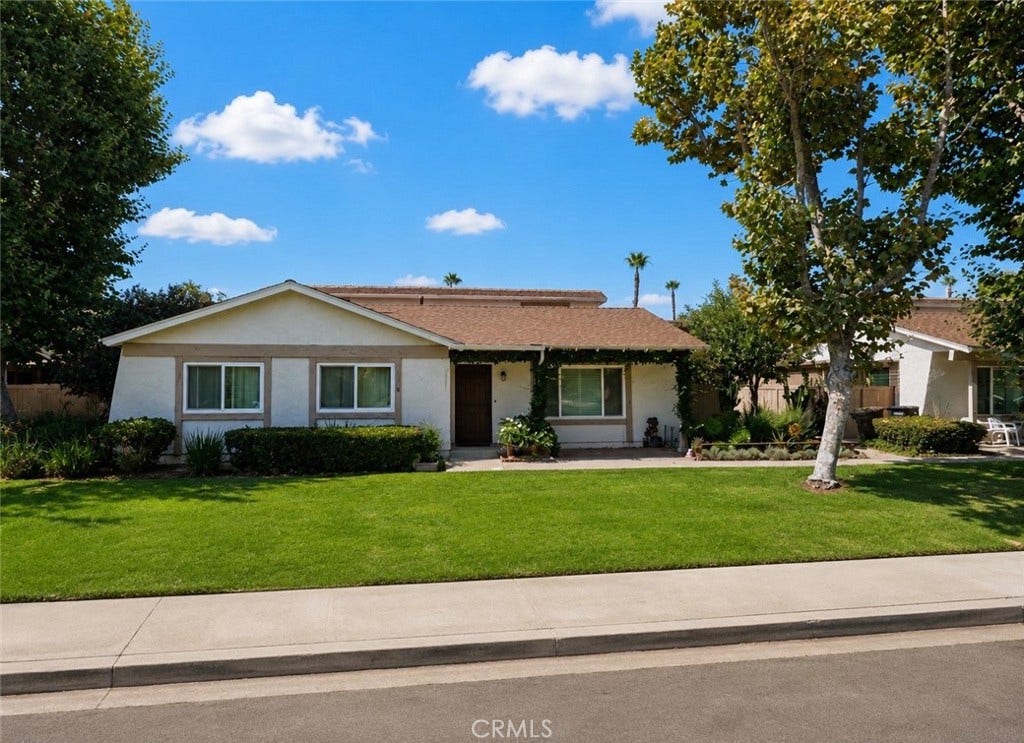 26501 Calle San Francisco, #61E, San Juan Capistrano, CA 92675 Photos have been digitally staged