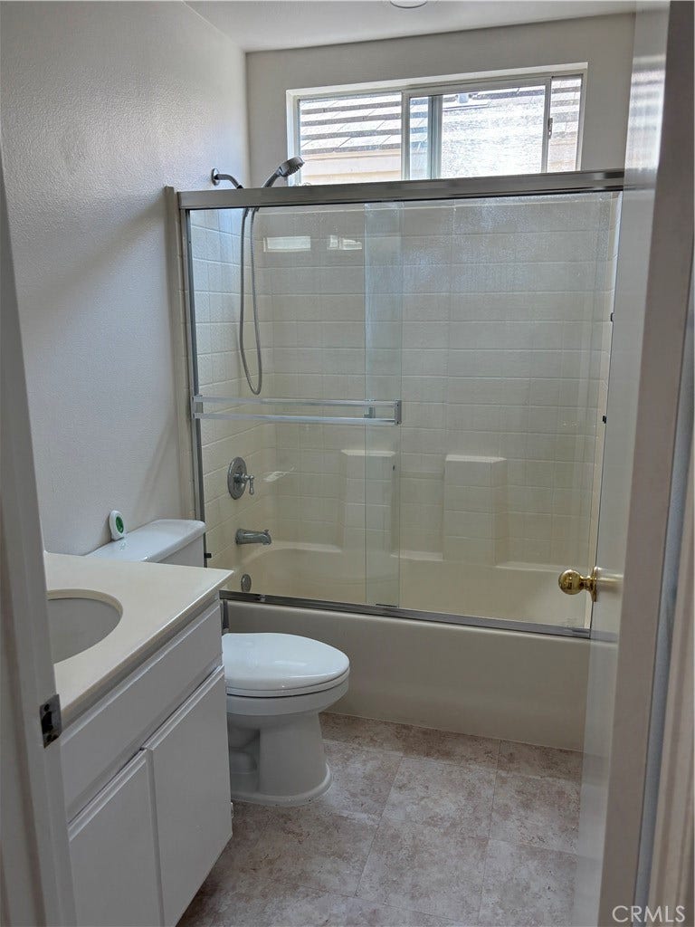 17 Rue Fontaine, Lake Forest, CA 92610