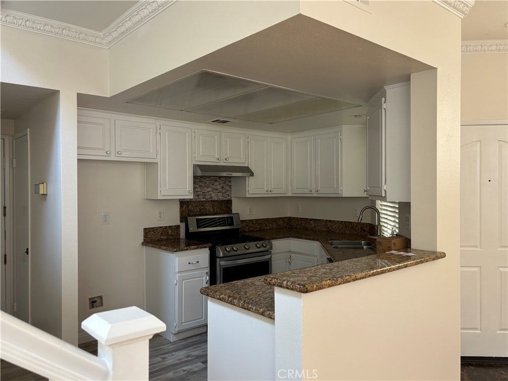 17 Rue Fontaine, Lake Forest, CA 92610