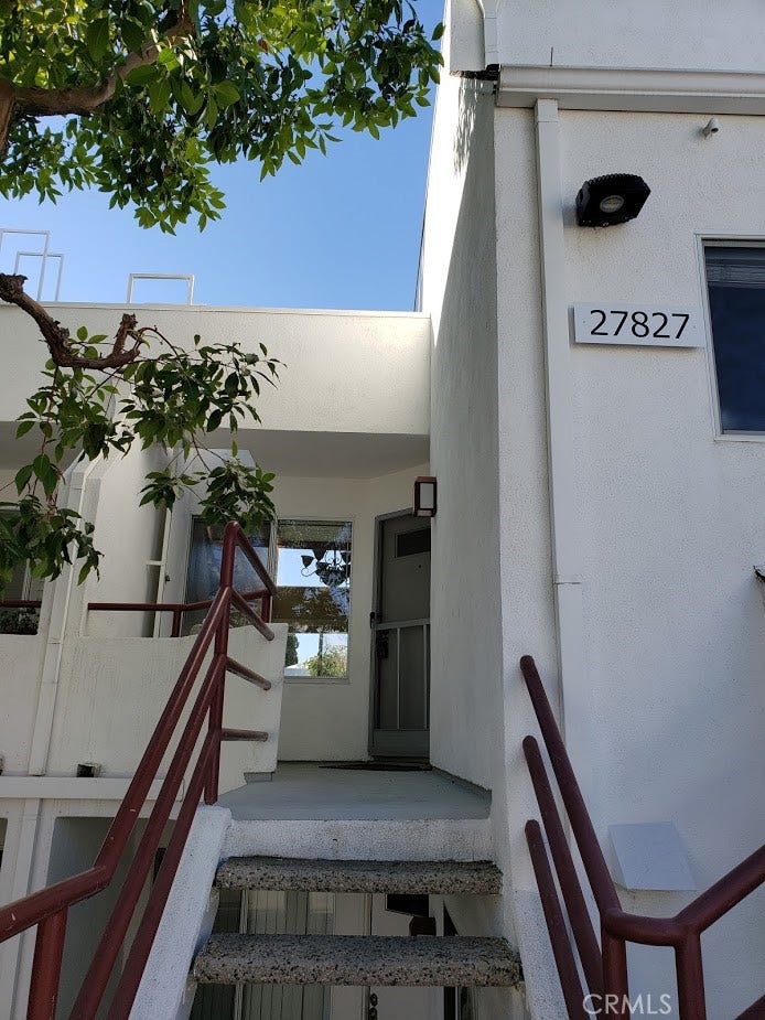 27827 EMERALD, #23, Mission Viejo, CA 92691 Entrance to the unit.