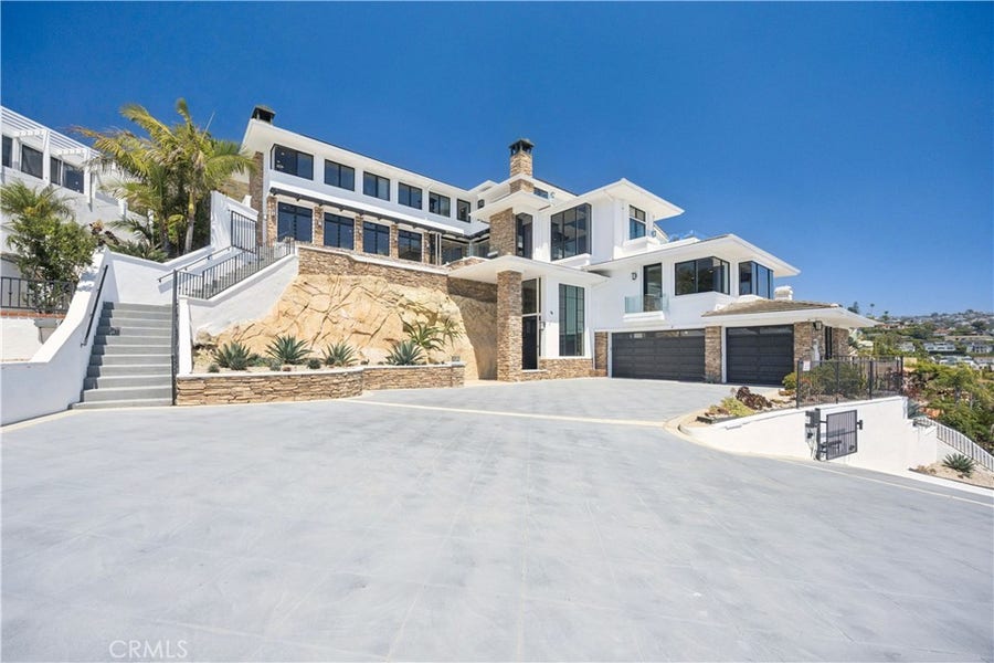 Property photo for 1076 Skyline Drive, Laguna Beach, CA