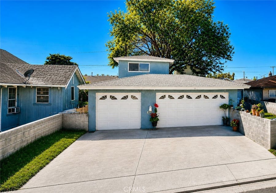 Property photo for 22113 Seine Avenue, Hawaiian Gardens, CA