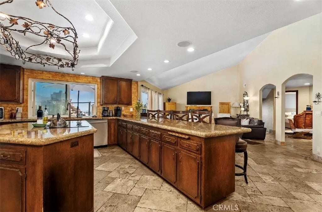 115 Via Ensueno, San Clemente, CA 92672 115 Via Ensueno, San Clemente, CA 92672