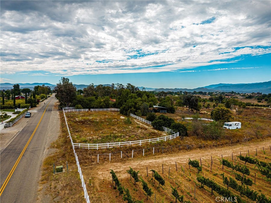 Property photo for 33545 Madera De Playa, Temecula, CA