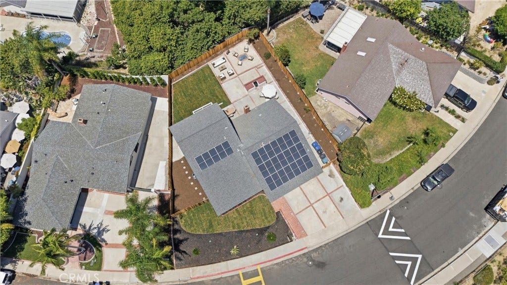 26101 Cordillera, Mission Viejo, CA 92691 26101 Cordillera, Mission Viejo, CA 92691