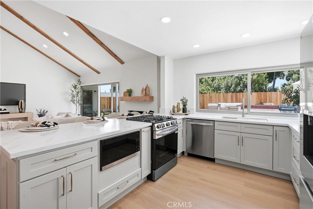 26101 Cordillera, Mission Viejo, CA 92691 26101 Cordillera, Mission Viejo, CA 92691