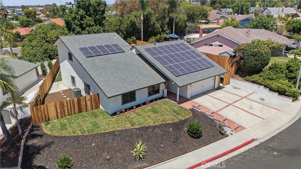 26101 Cordillera, Mission Viejo, CA 92691 26101 Cordillera, Mission Viejo, CA 92691