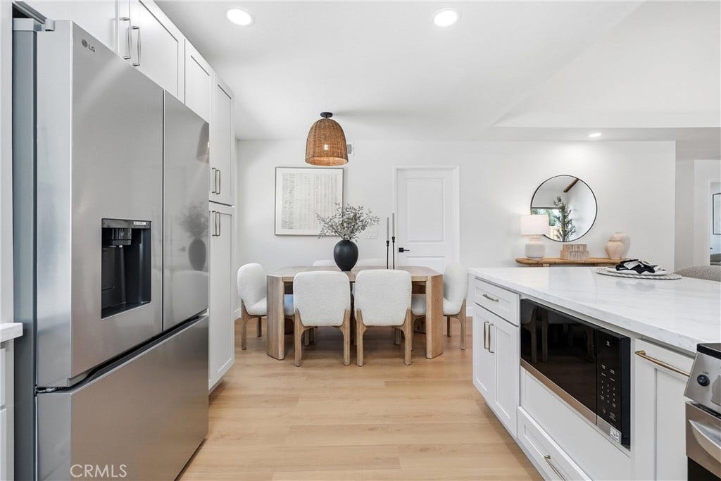26101 Cordillera, Mission Viejo, CA 92691 26101 Cordillera, Mission Viejo, CA 92691