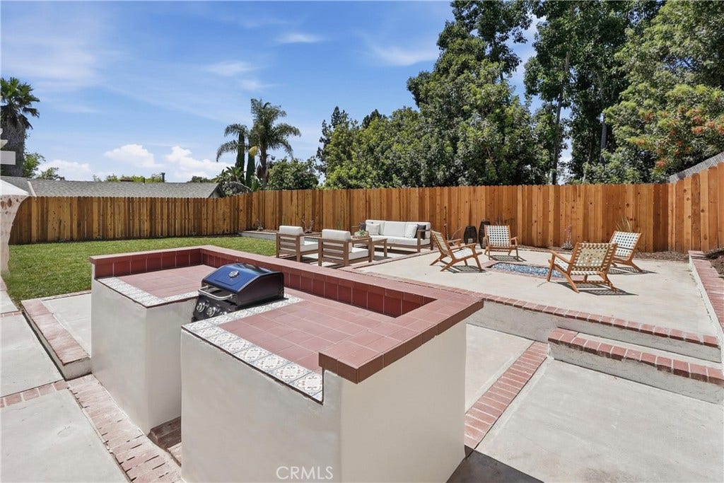 26101 Cordillera, Mission Viejo, CA 92691 26101 Cordillera, Mission Viejo, CA 92691