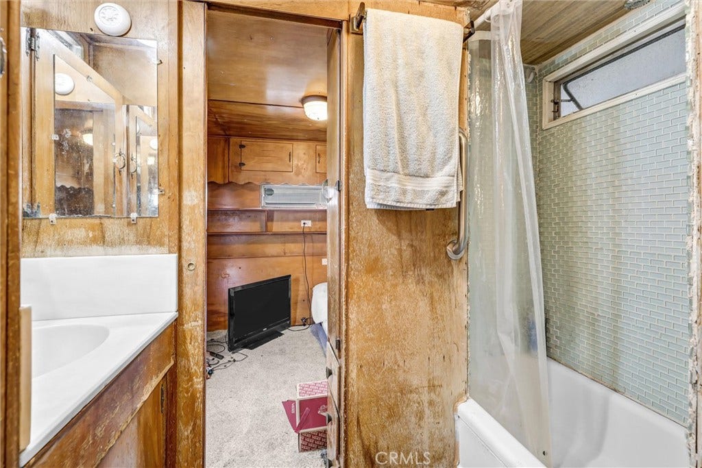 32802 Valle Road, #27, San Juan Capistrano, CA 92675
