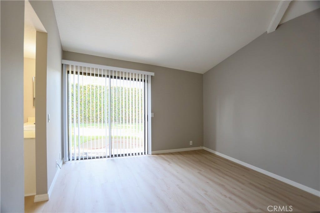 View 2 Master Bedroom Opens to Back Yard