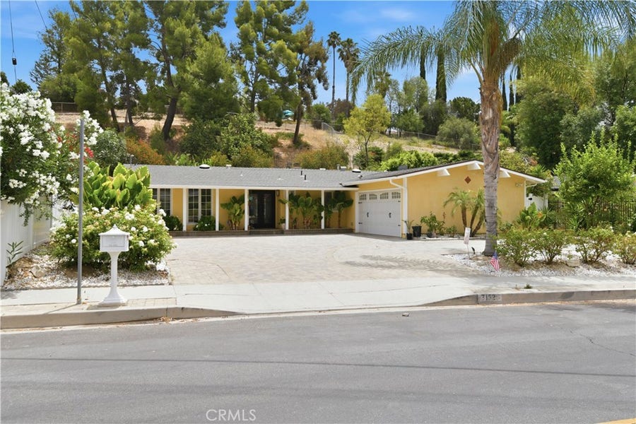 Property photo for 7152 Pomelo, West Hills, CA