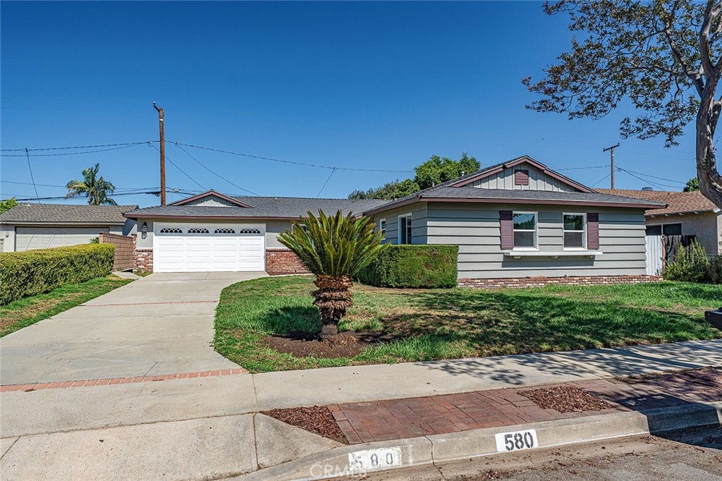 580 Dover Rd, Covina, CA 91722 580 Dover Rd, Covina, CA 91722