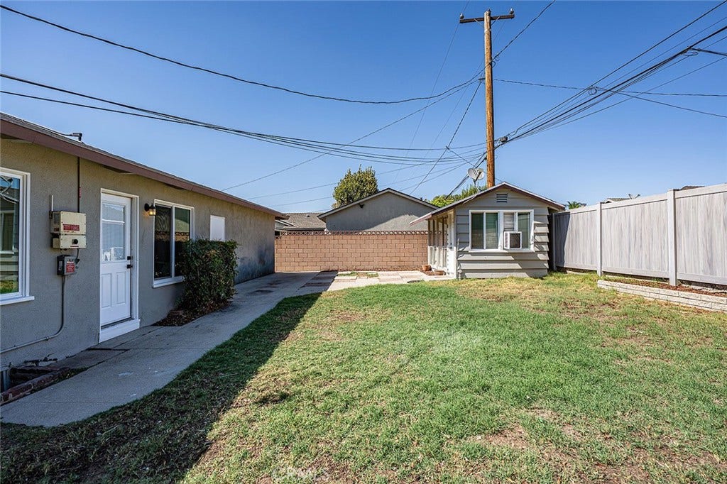 580 Dover Rd, Covina, CA 91722 580 Dover Rd, Covina, CA 91722
