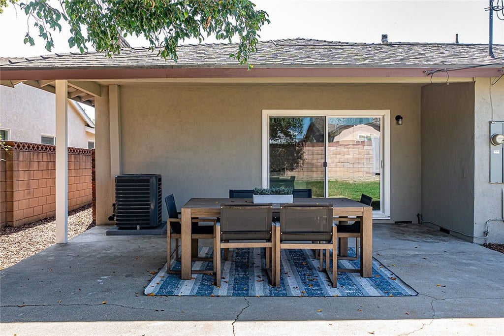 580 Dover Rd, Covina, CA 91722 580 Dover Rd, Covina, CA 91722