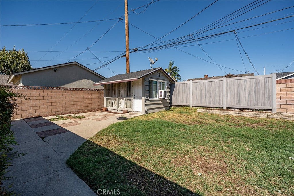 580 Dover Rd, Covina, CA 91722 580 Dover Rd, Covina, CA 91722