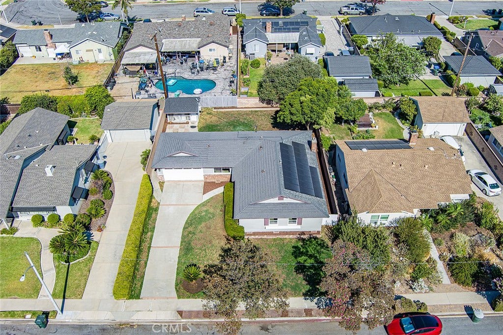580 Dover Rd, Covina, CA 91722 580 Dover Rd, Covina, CA 91722