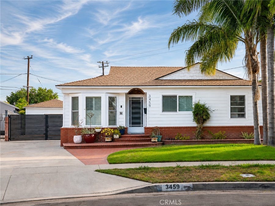 Property photo for 3459 Shipway Avenue, Long Beach, CA