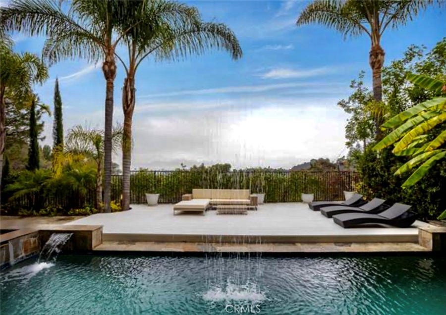 Property photo for 7218 Mulholland, Los Angeles, CA