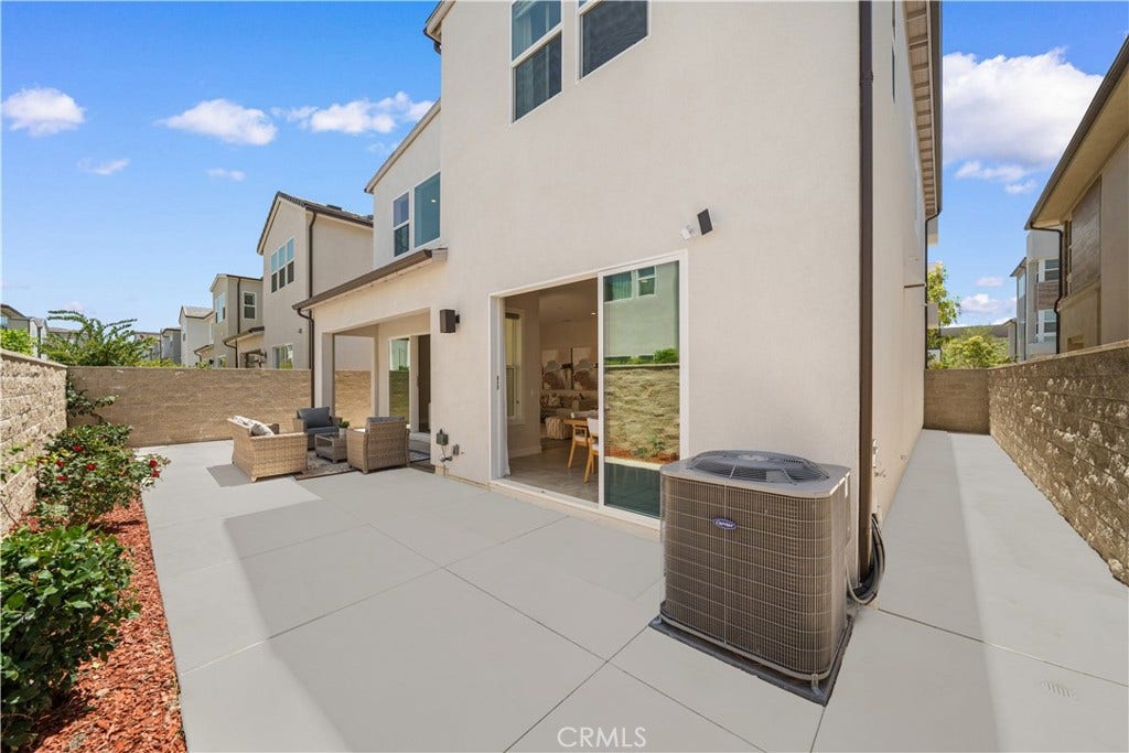270 Burwood, Lake Forest, CA 92630 270 Burwood, Lake Forest, CA 92630